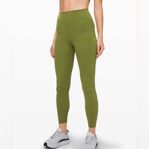 Lululemon In Movement Tight 25" *Everlux
Everglades